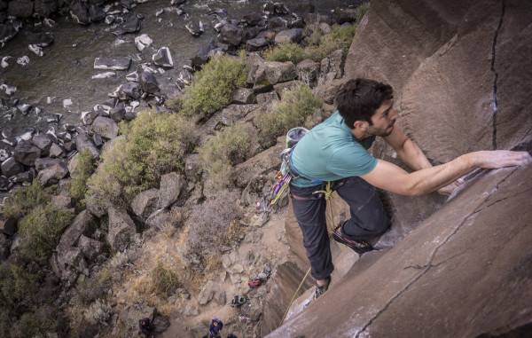 Max Hasson, Lower Gorge, Smith Rock, trad climbing