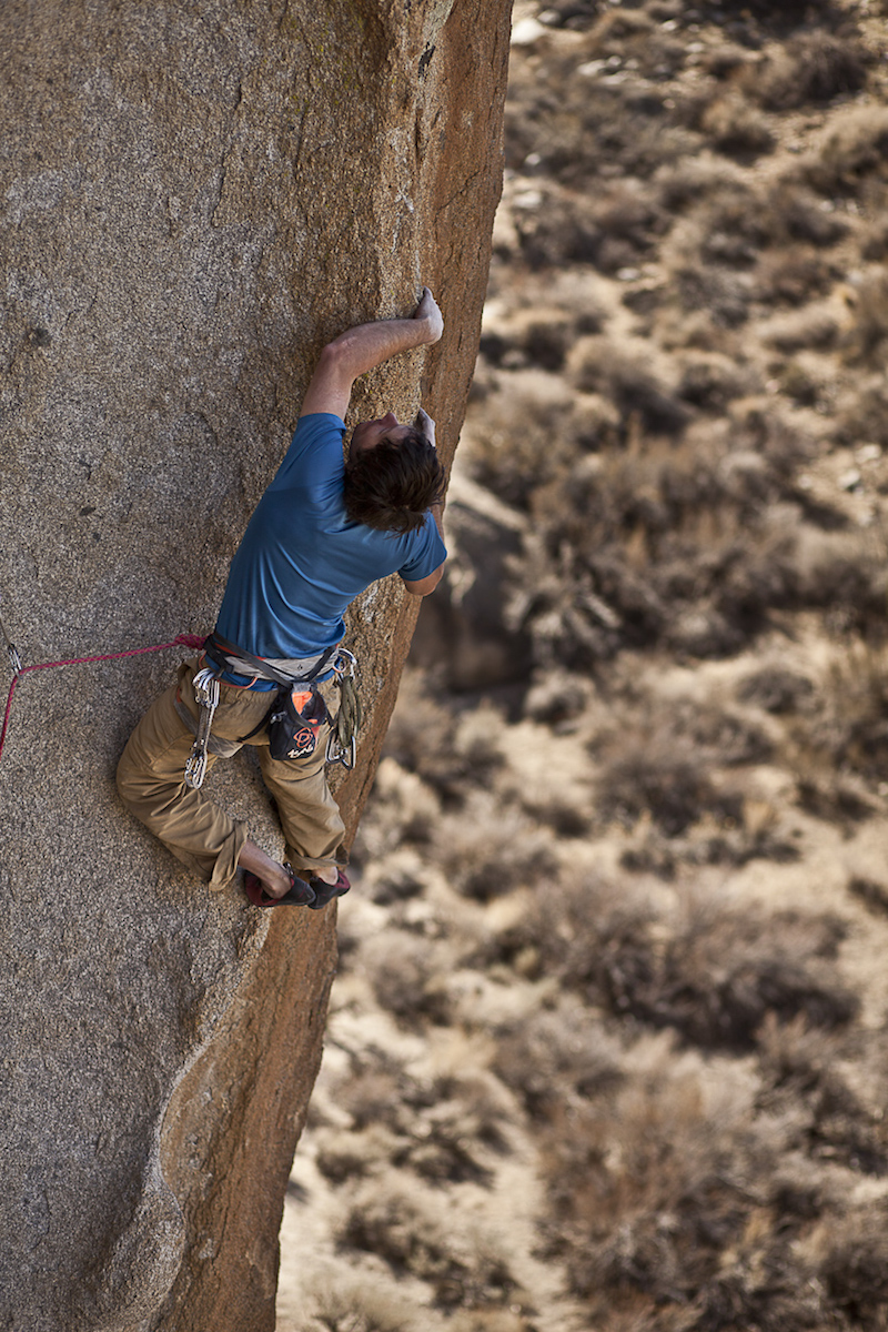 2-charlie-barrett-climbing-creme-del-este-5-13b