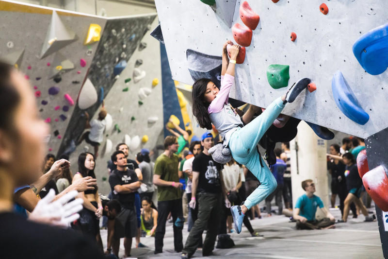 A Citizen's Comp climber crushing at Battle of the Bay 2018. Photo by Saki Cake
