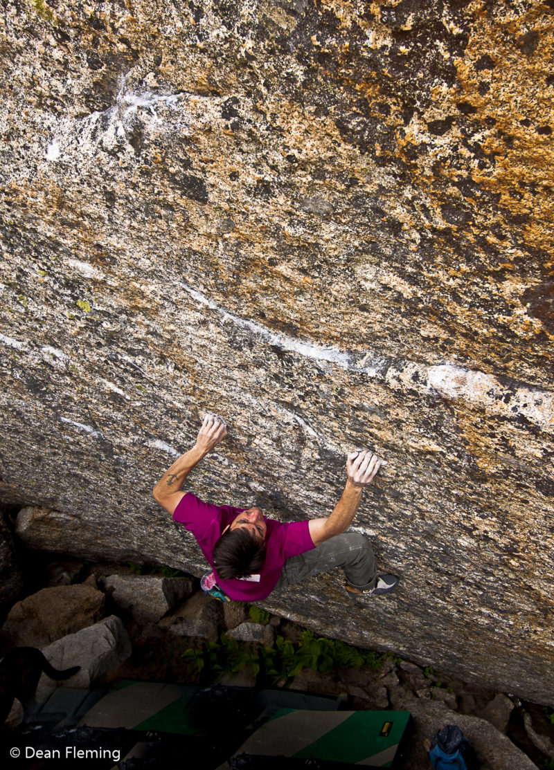 paul-barazza-climbing-the-introduction-moves-of-sweet-sixteen-v9